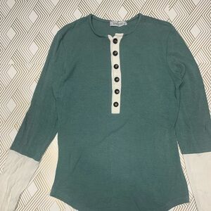 Since 2005 women's long sleeve button top ribbed green white casual size xs